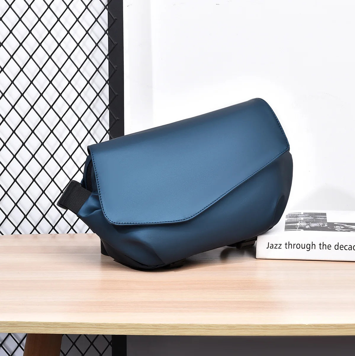 Sac bandoulière homme design