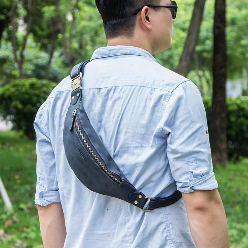 Sac banane cuir bleu
