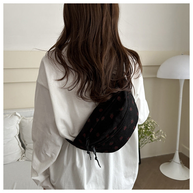 Banane en velours femme