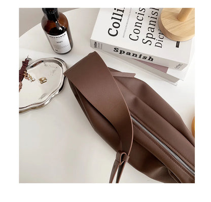 Grand sac banane cuir femme