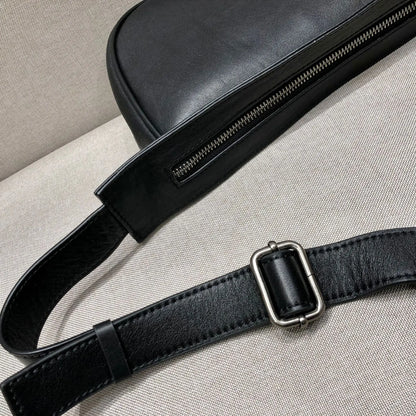 Sac demi-lune noir