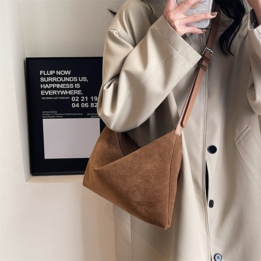 sac a mains femme sac bandouillère femme Sacs à bandoulière vintage pour femmes, sac messager en daim souple, sac Hobo, grande capacité, sacs à main de créateur de luxe, fourre-tout initiés, mode 2024