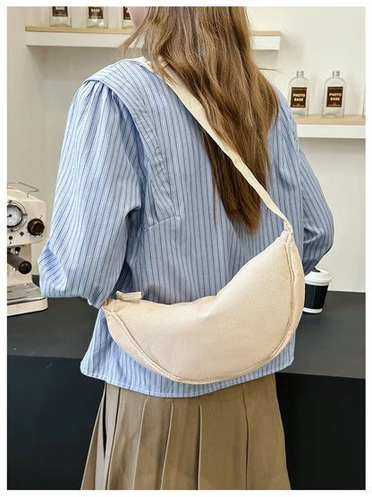 Sac demi-lune velours