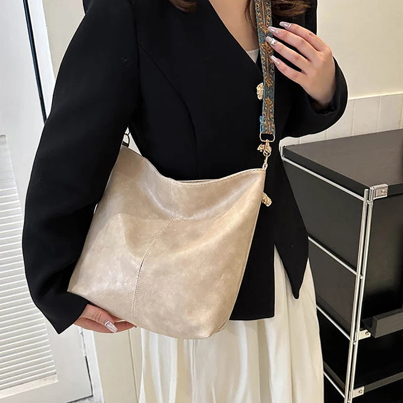 Sac à bandoulière en cuir PU pour femmes, Vintage, couleur unie, mode, grande capacité, Simple, réglable, large sangle, sacs seau