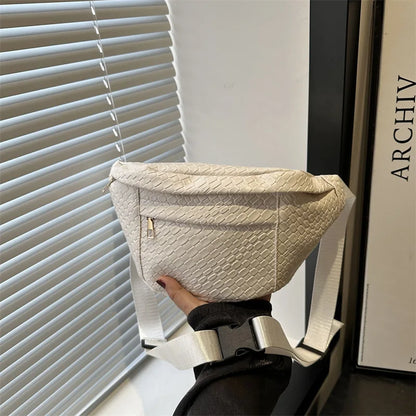 Sac banane cuir tressé