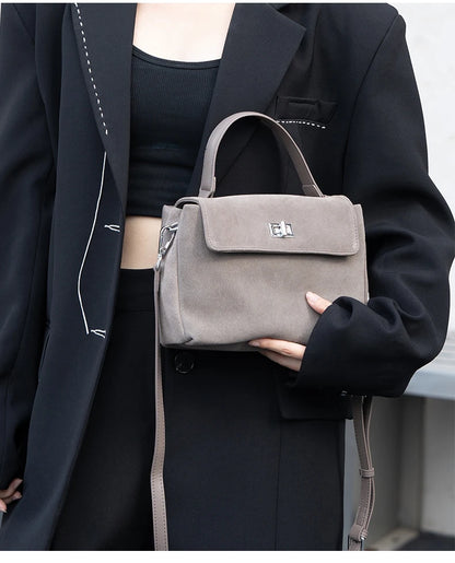 Nouveau sac bandoulière de luxe en cuir véritable et daim naturel pour femme, collection automne-hiver 2026 – Sac messager de créateur pour le quotidien