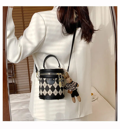 Sac à main de luxe en cuir pour femmes, petits sacs à main avec fermeture éclair, seau à bandoulière, pendentif, nouvelle tendance 2023