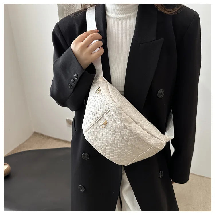 Sac banane cuir tressé