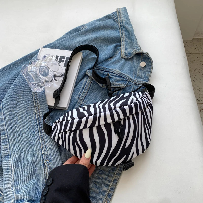 Sac banane noir et blanc