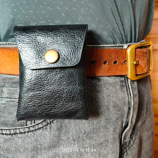 Pochette cuir homme ceinture