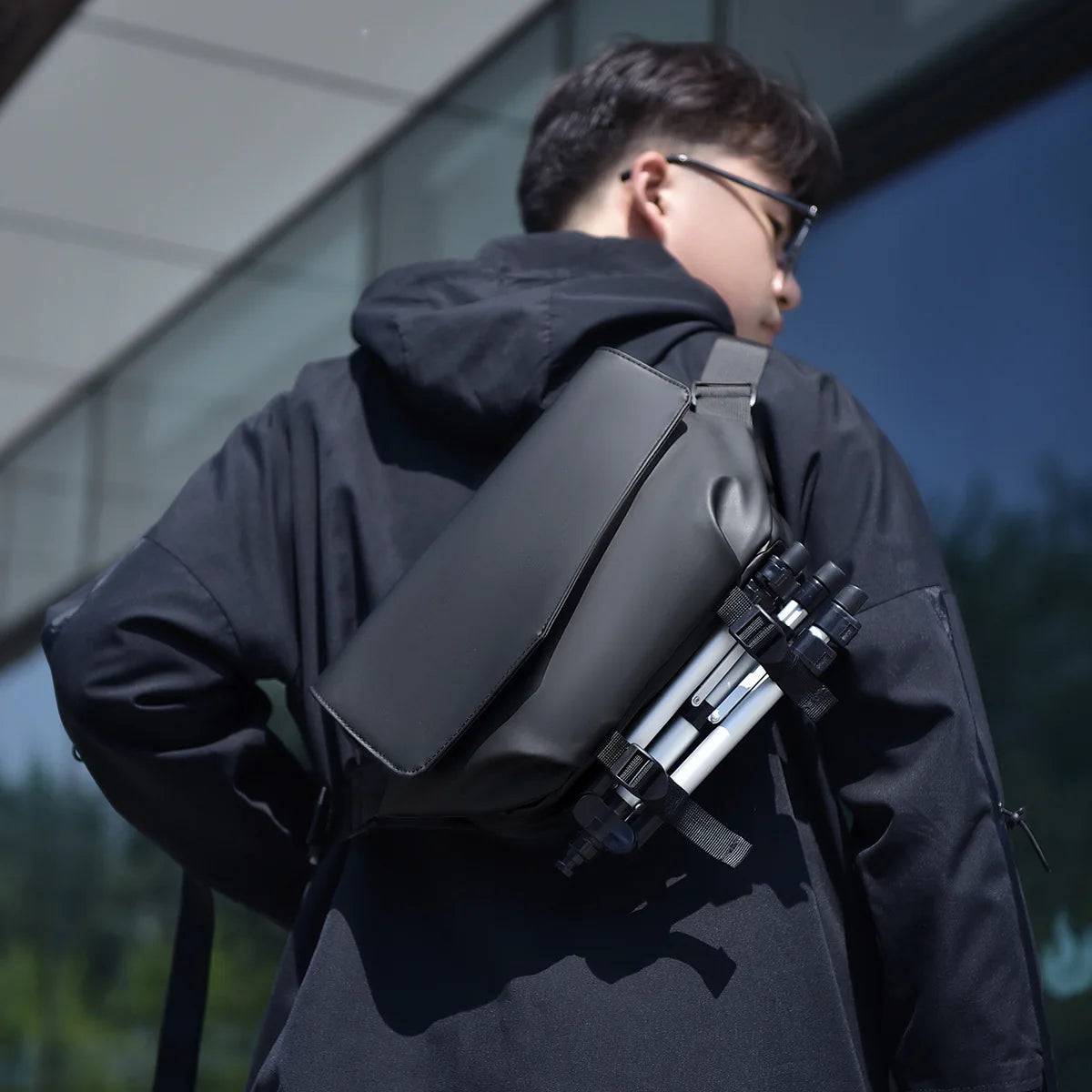 Sac bandoulière homme design