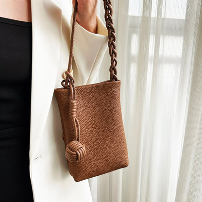 Petit sac à bandoulière en cuir véritable pour femme, sac de téléphone portable design, sac à main de voyage léger pour femme, initié à la mode