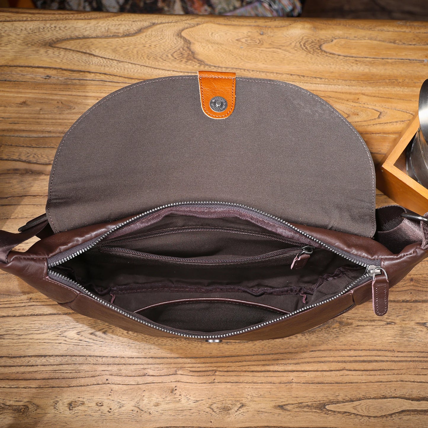 Sac banane cuir homme plat