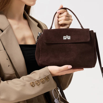 Nouveau sac bandoulière de luxe en cuir véritable et daim naturel pour femme, collection automne-hiver 2026 – Sac messager de créateur pour le quotidien