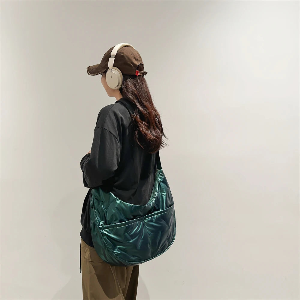 Sac demi-lune bandoulière