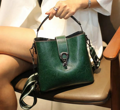 Sac seau en cuir véritable ciré d'huile pour femmes, sac à main décontracté et Simple, grande capacité, cuir de vache, fourre-tout à la mode