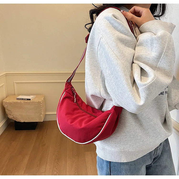 Sac bandoulière demi-lune