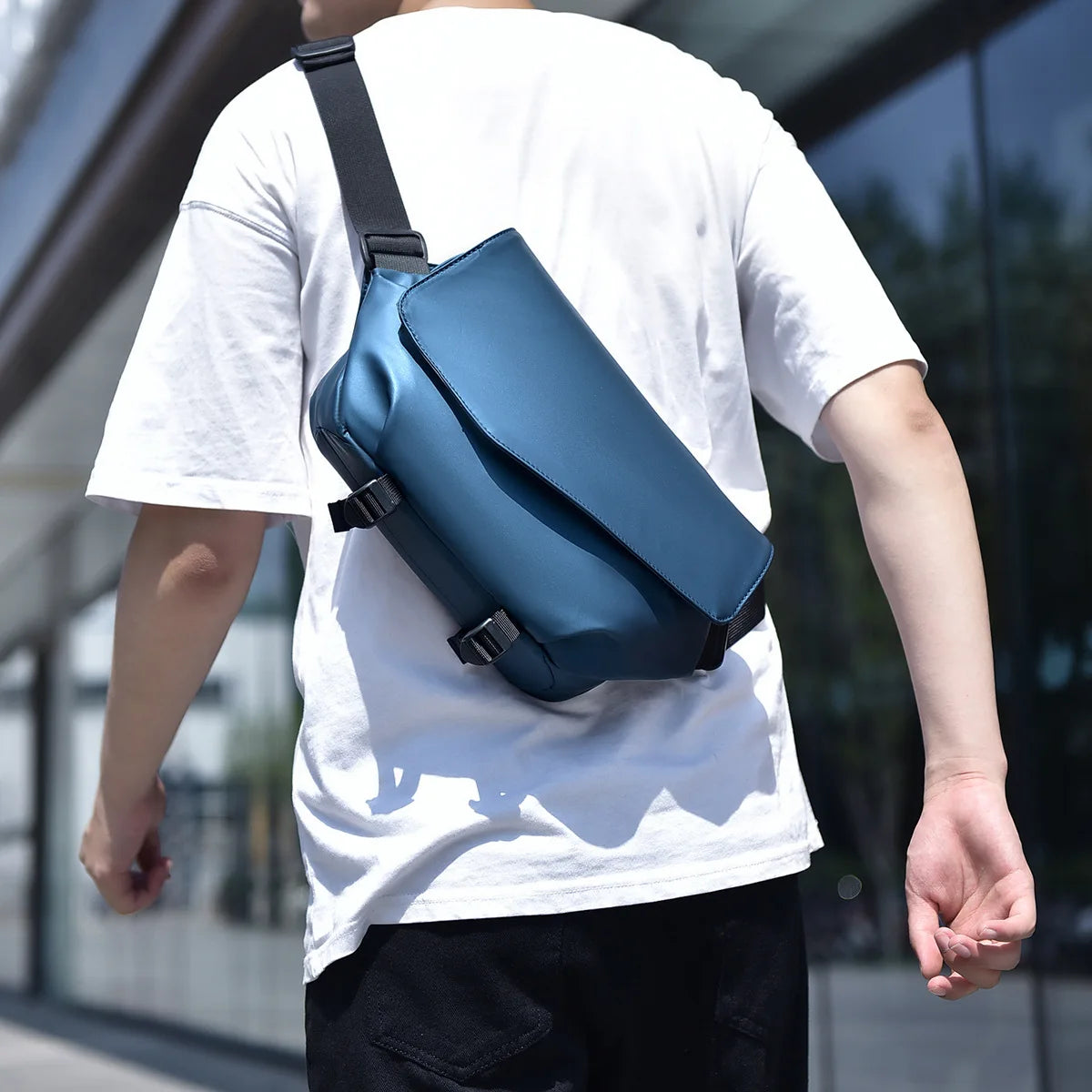 Sac bandoulière homme design