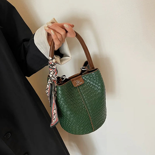 Sac seau à la mode pour femmes, sac à main élégant effet tissé de couleur unie, sac à bandoulière et sac à bandoulière, peut être porté à la main