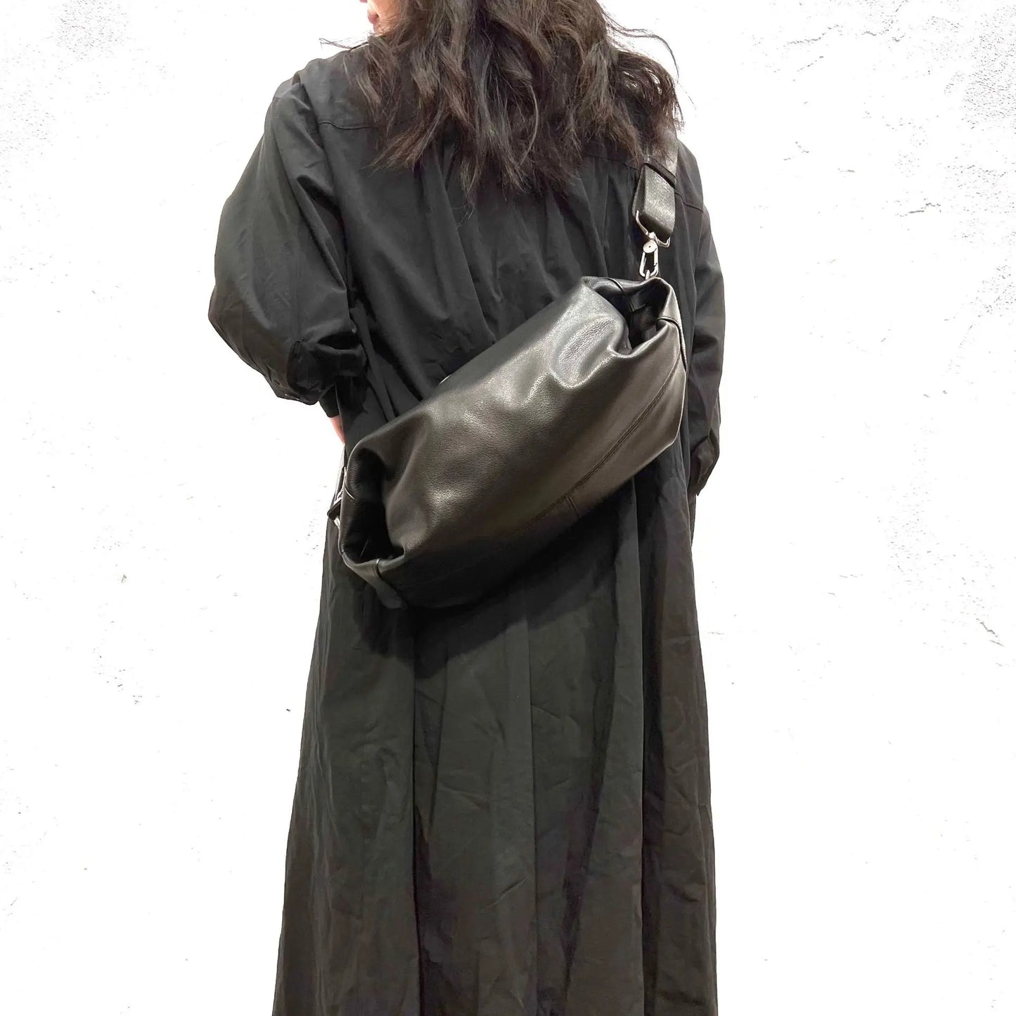 Sac banane cuir noir