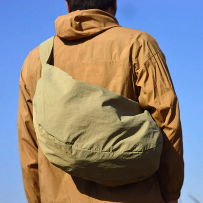 Sac demi-lune homme