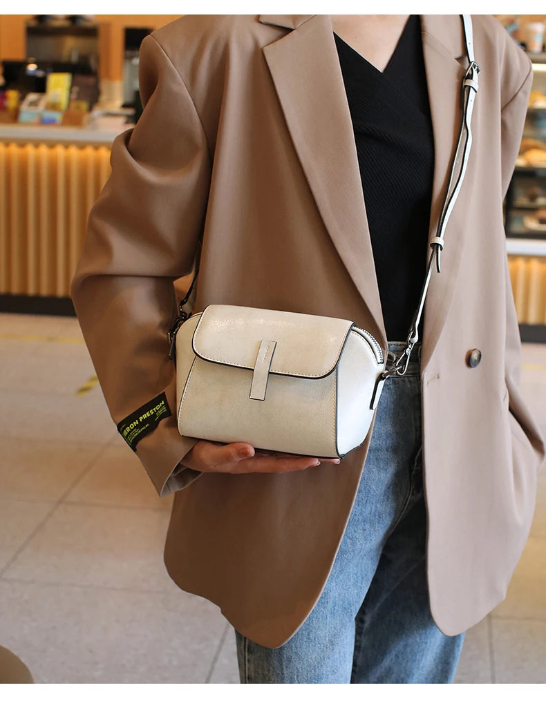 Sac à bandoulière en cuir de vachette véritable pour femme, petit sac à main à coque initié, sac de téléphone décontracté pour femme, huile d'avertissement, à la mode et polyvalent
