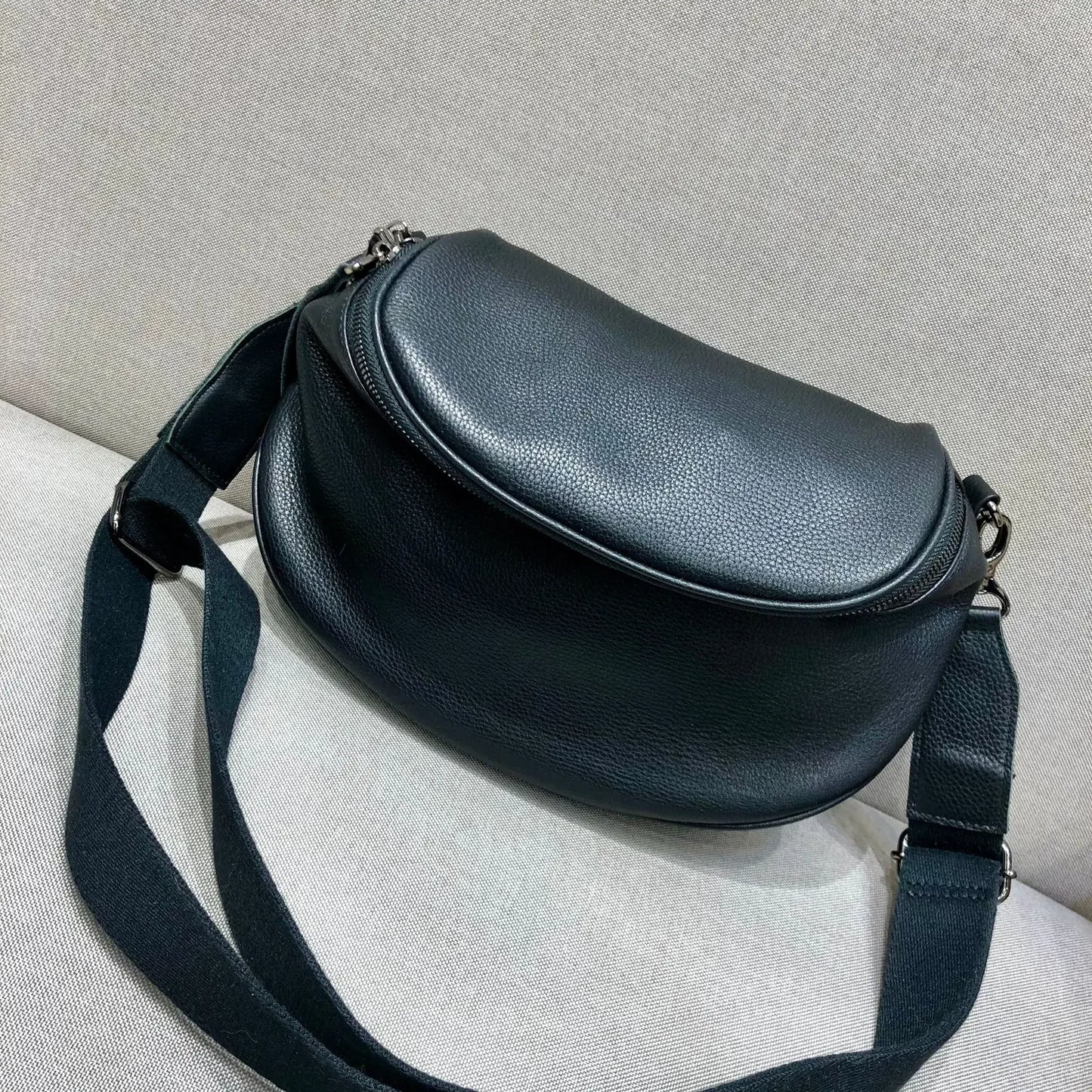 Sac banane femme cuir noir