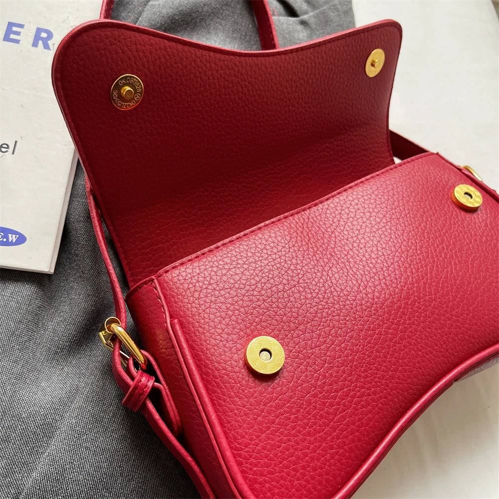 sac de luxe femme sacs bandoulière sac de luxe femme haute qualité MOODS formes irrégulières sacs à bandoulière pour femmes rouge litchi motif rabat sac à bandoulière décontracté rue Simple mode cartables 2025